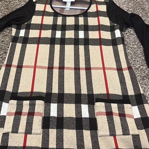 Dress - Picture 3 of 5